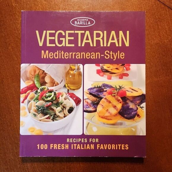 Vegetarian Mediterranean Kitchen Cookbook & Raw Food for Everyone Books Bundle - Picture 3 of 12